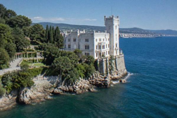 4-Hour City and Castle Tour, Trieste
