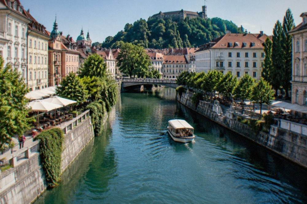 The Ljubljanica river running through the centre of Ljubljana with its riverside buildings